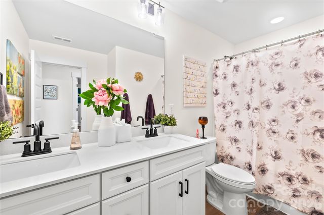 142 Prestwick Way, Mooresville, NC 28115