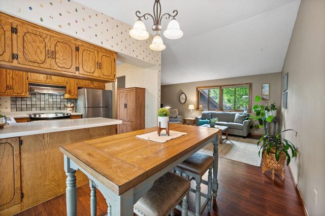 3226 Marlin Avenue, Vadnais Heights, MN 55127