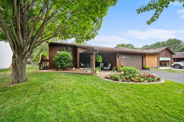 3226 Marlin Avenue, Vadnais Heights, MN 55127