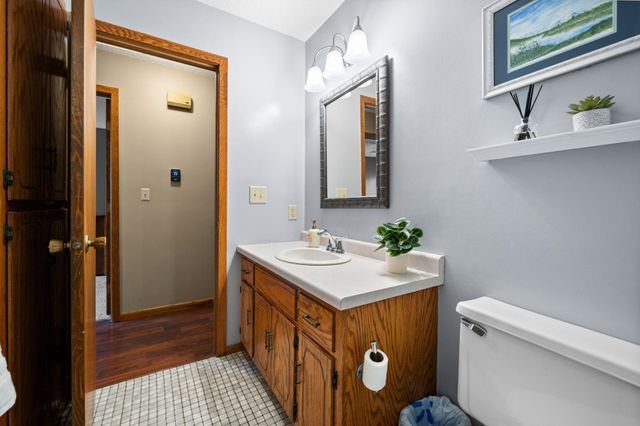 3226 Marlin Avenue, Vadnais Heights, MN 55127