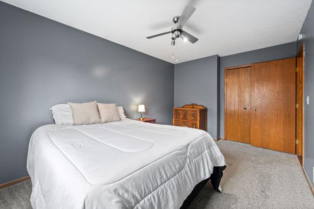 3226 Marlin Avenue, Vadnais Heights, MN 55127