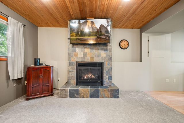 3226 Marlin Avenue, Vadnais Heights, MN 55127
