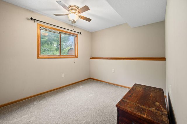 3226 Marlin Avenue, Vadnais Heights, MN 55127
