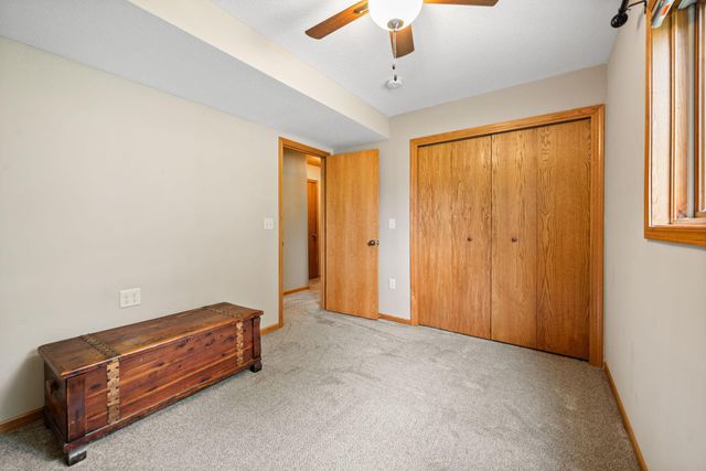 3226 Marlin Avenue, Vadnais Heights, MN 55127