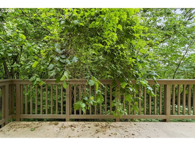 839 Sw BROADWAY Dr 71, Portland, OR 97201