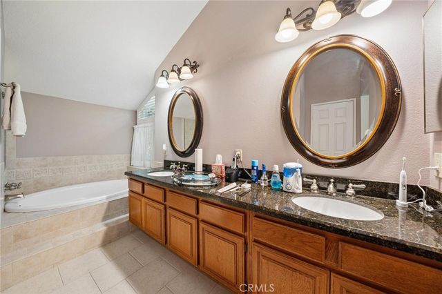 28105 Eagle Peak, Canyon Country, CA 91387