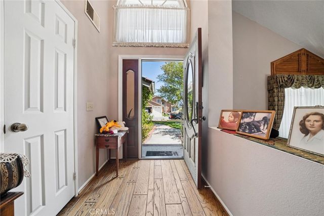 28105 Eagle Peak, Canyon Country, CA 91387