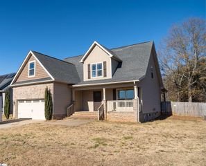 1000 Sheila Avenue, Greer, SC 29651