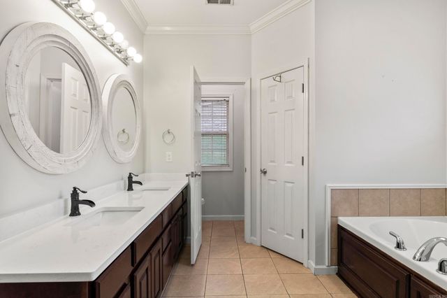 1321 E Martin Drive, Wynne, AR 72396