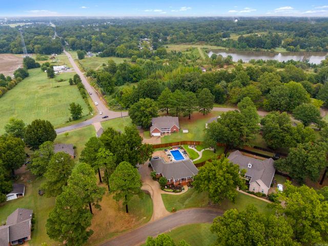 1321 E Martin Drive, Wynne, AR 72396