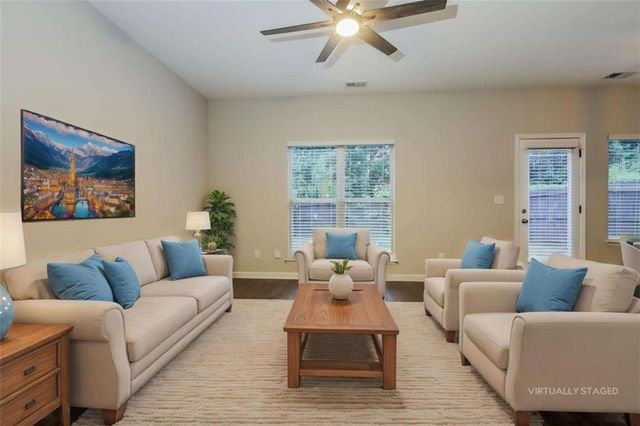 217 Magnaview Drive, Mcdonough, GA 30253