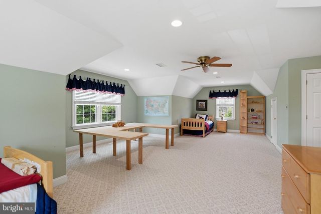 106 NATHANIEL LN, Kennett Square, PA 19348