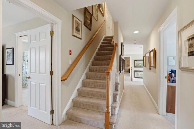 106 NATHANIEL LN, Kennett Square, PA 19348