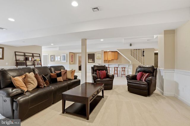 106 NATHANIEL LN, Kennett Square, PA 19348