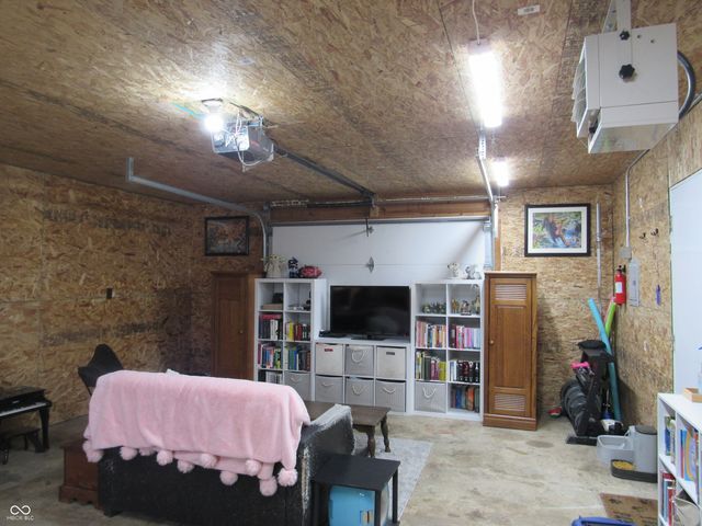 4950 N Old State Road 55 Highway, Crawfordsville, IN 47933