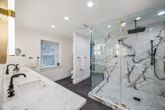 10 Starviolet Street, The Woodlands, TX 77380