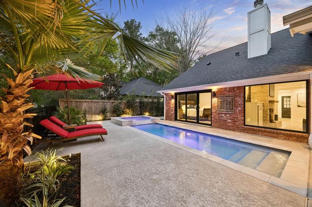 10 Starviolet Street, The Woodlands, TX 77380