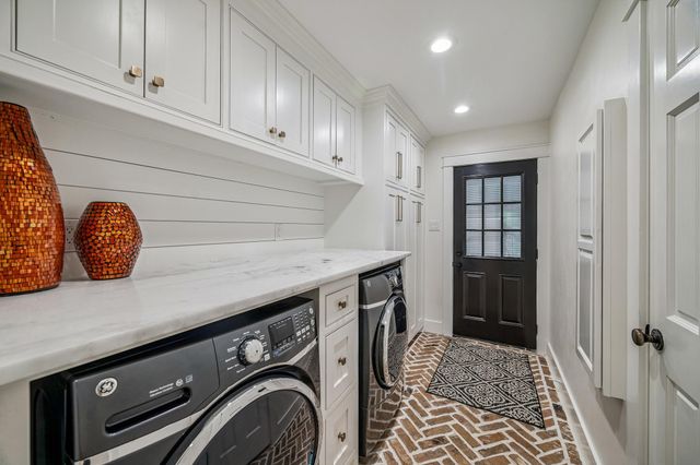 10 Starviolet Street, The Woodlands, TX 77380