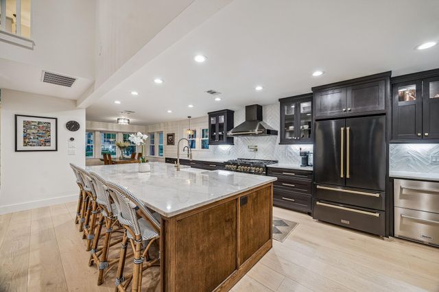 10 Starviolet Street, The Woodlands, TX 77380