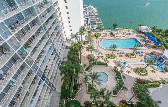 7601 E Treasure Drive 2203, North Bay Village, FL 33141