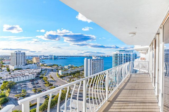 7601 E Treasure Drive 2203, North Bay Village, FL 33141