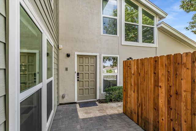 100 Lido CIR G1, Lakeway, TX 78734