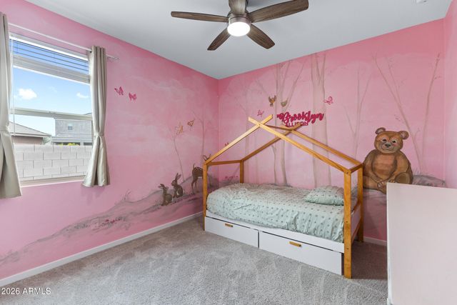 33818 N BEEBLOSSOM Trail, San Tan Valley, AZ 85144