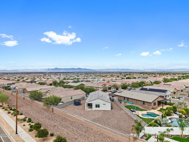 33818 N BEEBLOSSOM Trail, San Tan Valley, AZ 85144