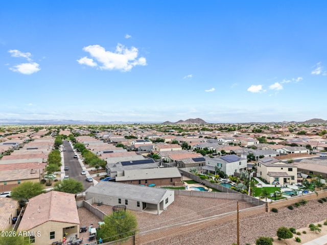 33818 N BEEBLOSSOM Trail, San Tan Valley, AZ 85144