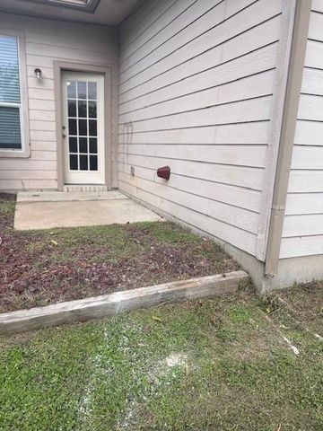 1717 Long Rifle DR, Austin, TX 78754