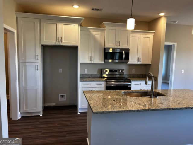 141 Griffith Lane, Statesboro, GA 30458