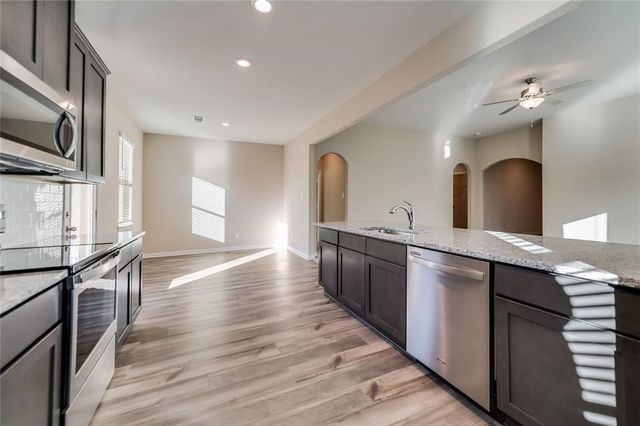 204 Lake Ridge Drive, Princeton, TX 75407