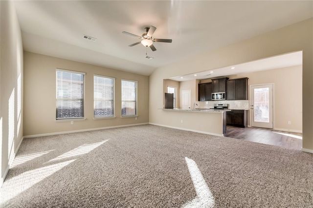 204 Lake Ridge Drive, Princeton, TX 75407