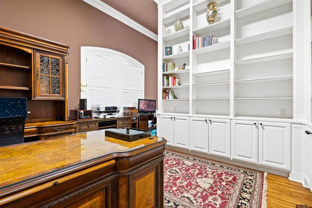 1360 E Main, Henderson, TX 75652