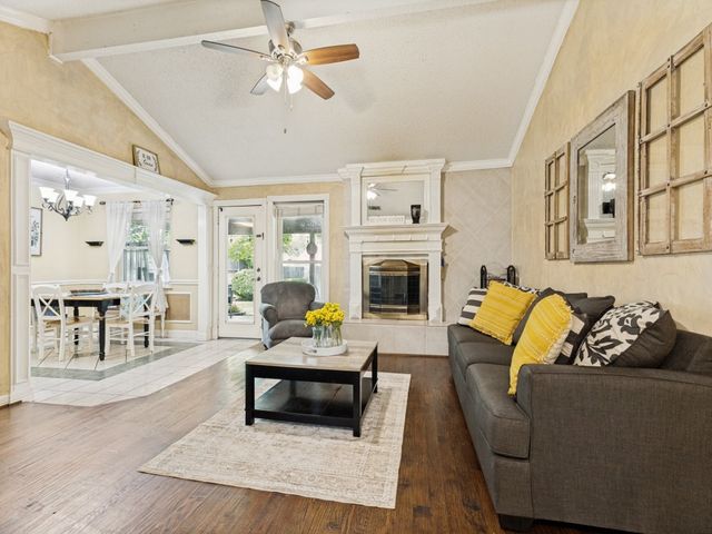 309 Georgetown Drive, Everman, TX 76140