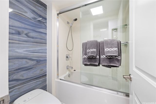 2240 Kuhio Avenue 3201, Honolulu, HI 96815