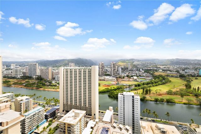 2240 Kuhio Avenue 3201, Honolulu, HI 96815