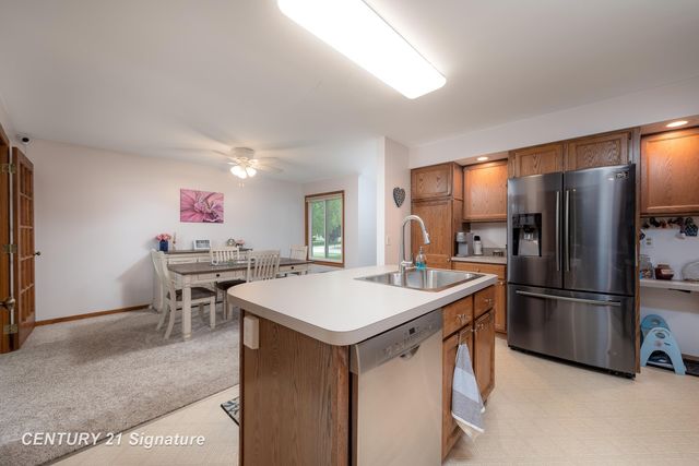 5002 Natalie Court, Midland, MI 48640