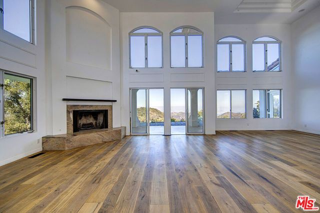 21965 Saddle Peak Road, Topanga (los Angeles), CA 90290