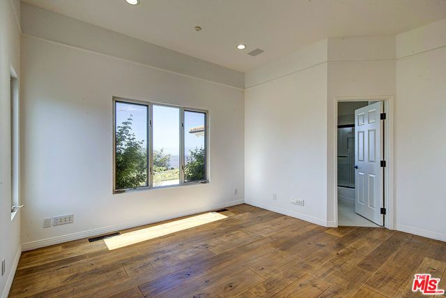 21965 Saddle Peak Road, Topanga (los Angeles), CA 90290