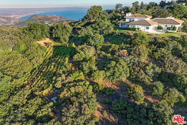 21965 Saddle Peak Road, Topanga (los Angeles), CA 90290