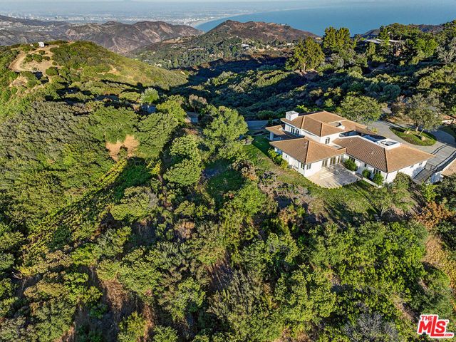 21965 Saddle Peak Road, Topanga (los Angeles), CA 90290