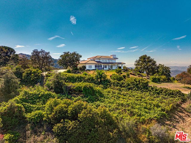21965 Saddle Peak Road, Topanga (los Angeles), CA 90290