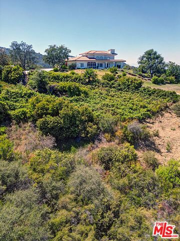 21965 Saddle Peak Road, Topanga (los Angeles), CA 90290