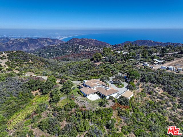 21965 Saddle Peak Road, Topanga (los Angeles), CA 90290