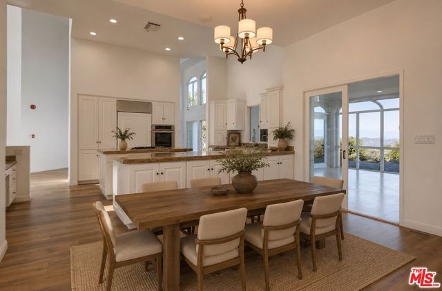21965 Saddle Peak Road, Topanga (los Angeles), CA 90290