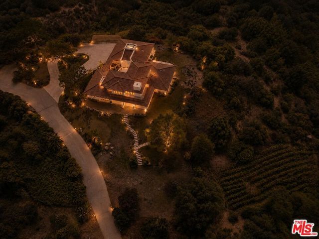 21965 Saddle Peak Road, Topanga (los Angeles), CA 90290