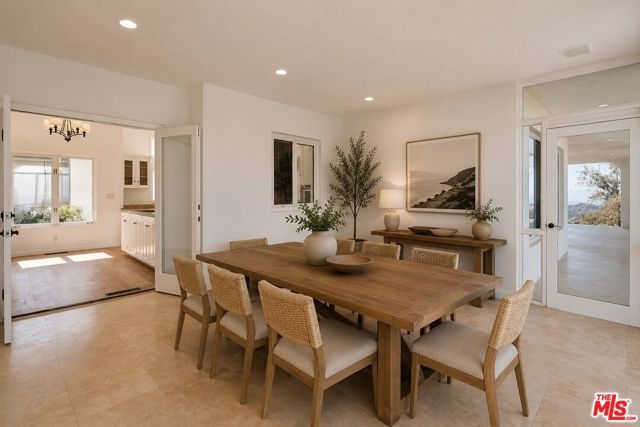 21965 Saddle Peak Road, Topanga (los Angeles), CA 90290