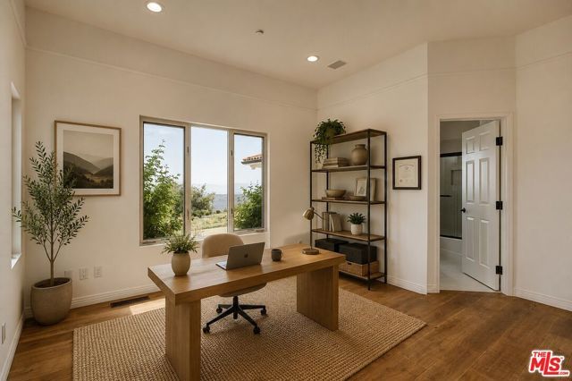 21965 Saddle Peak Road, Topanga (los Angeles), CA 90290