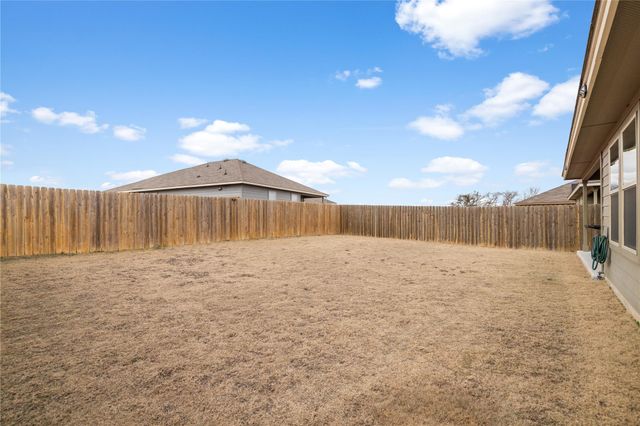 583 Taggart TRL, Jarrell, TX 76537